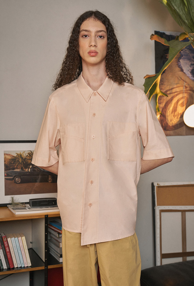 ASYMMETRY CURVED TWO POCKET SHIRTS MISTY ROSE
