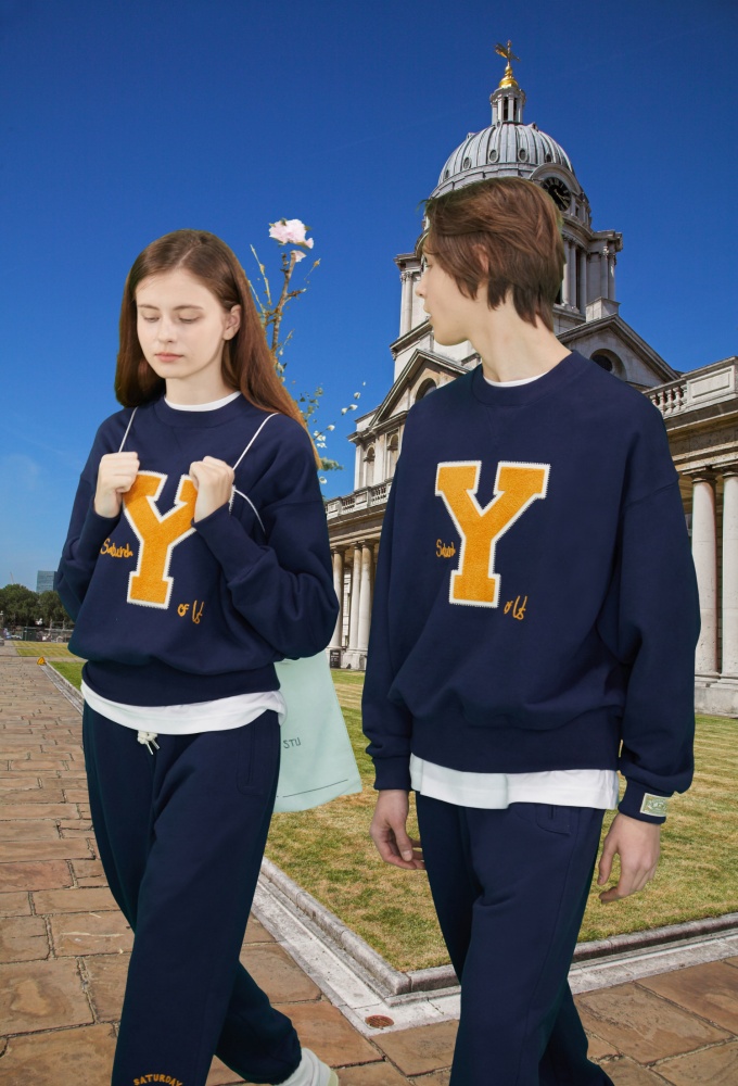 Women’s Y Logo Sweatshirt Navy